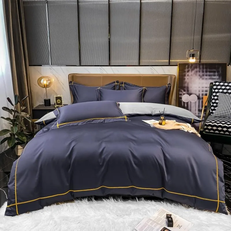 Elmsen Duvet Cover Set in Egyptian Cotton 600 Thread Count | Purple