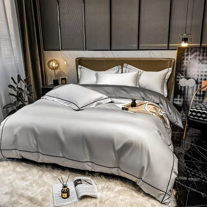 Elmsen duvet cover set made from Egyptian cotton, 600 thread count | Gray with black