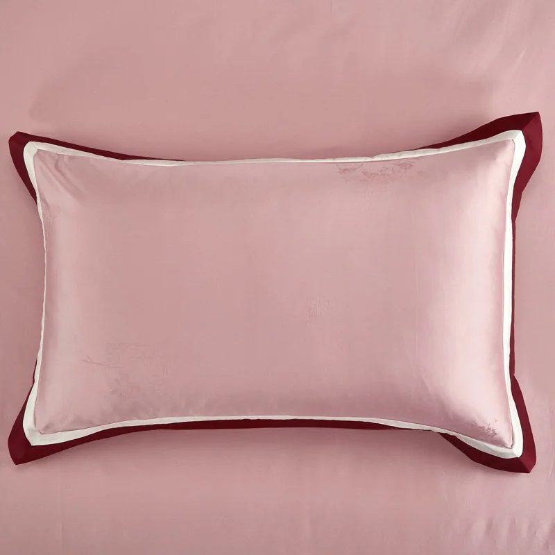 Glanzreich bed linen set made from 800 thread count jacquard cotton | Rosé
