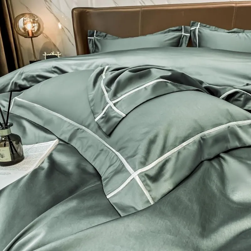 Duvet Cover Set in Egyptian Cotton 600 Thread Count | Olive Green