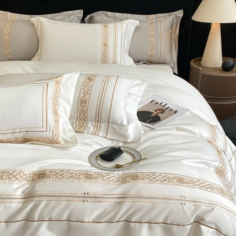 Aurum Élégance bed linen set made from Egyptian cotton, 400 thread count | Gold