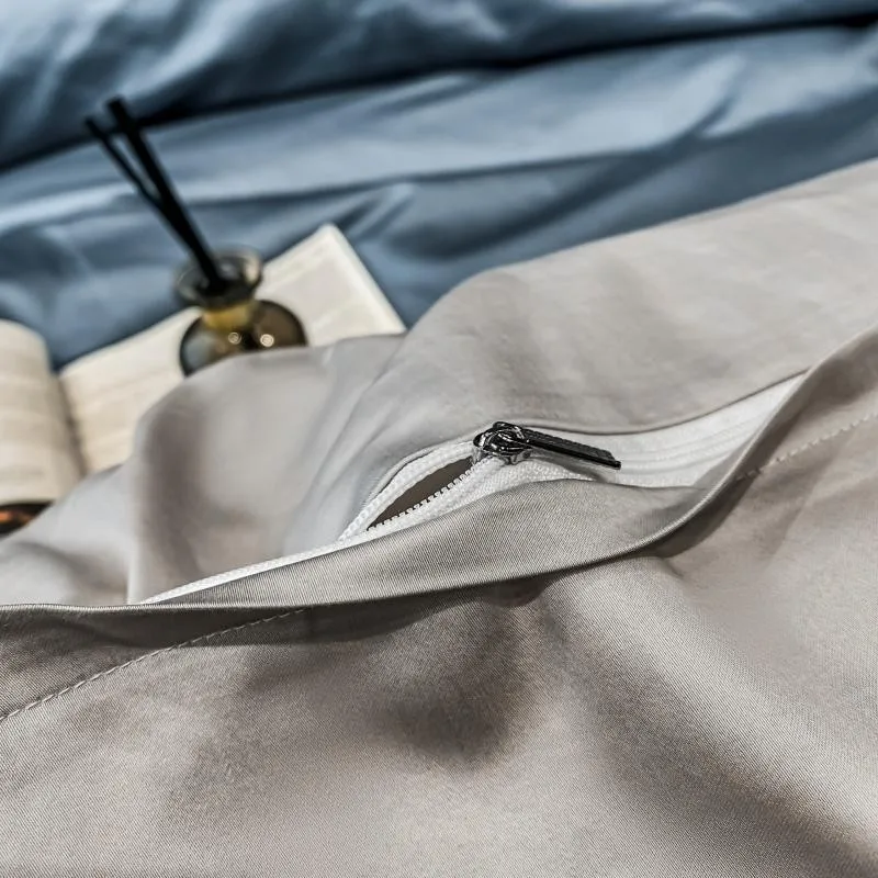 Elmsen duvet cover set made from Egyptian cotton, 600 thread count | Light blue