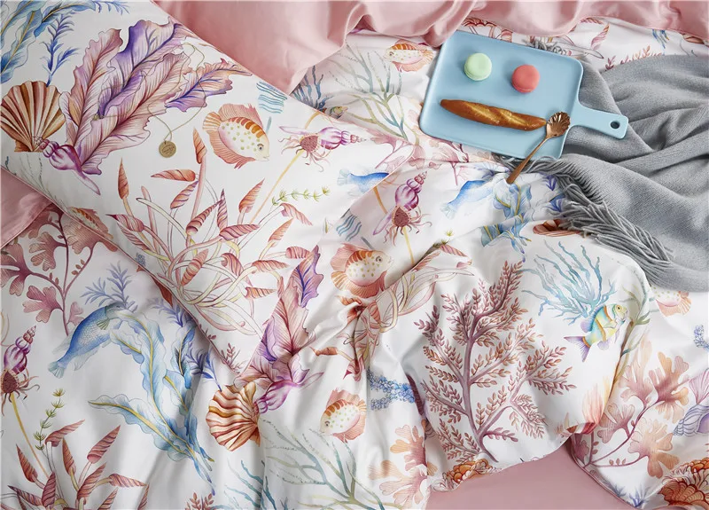 Coral Breeze bedding set made from Egyptian cotton, 500 thread count | Floral pink