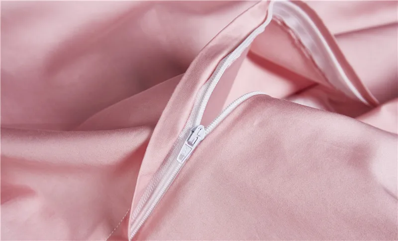 Coral Breeze bedding set made from Egyptian cotton, 500 thread count | Floral pink