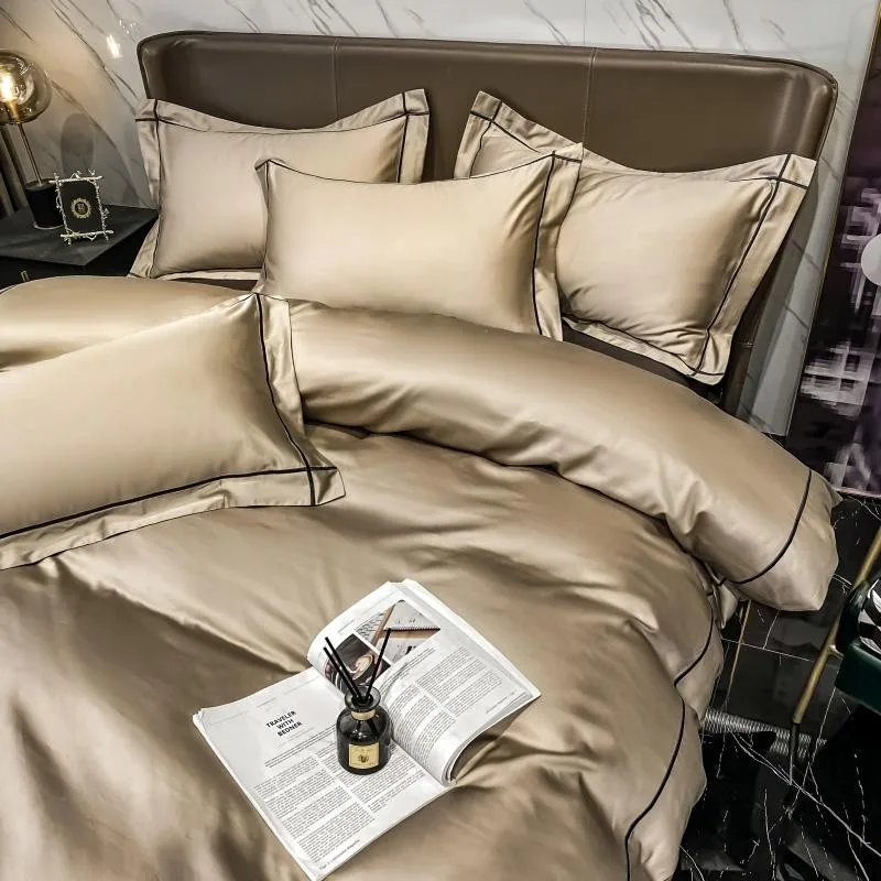 Elmsen duvet cover set made from Egyptian cotton, 600 thread count | Gold