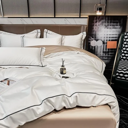 Elmsen Duvet Cover Set in Egyptian Cotton 600 Thread Count | White with Black